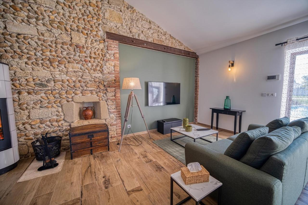 Le Vieux Platane Villa Malissard Buitenkant foto